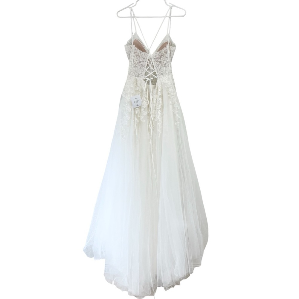 Lulus Luxury White Sheer Tulle Embroidered Beaded Bridal Gown Size Large NWT - Picture 7 of 17